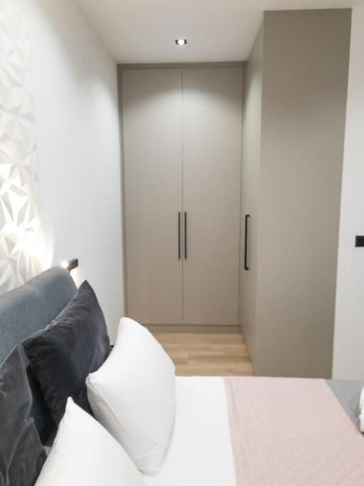 Apartment Azalea - 5 Min Drive To Port